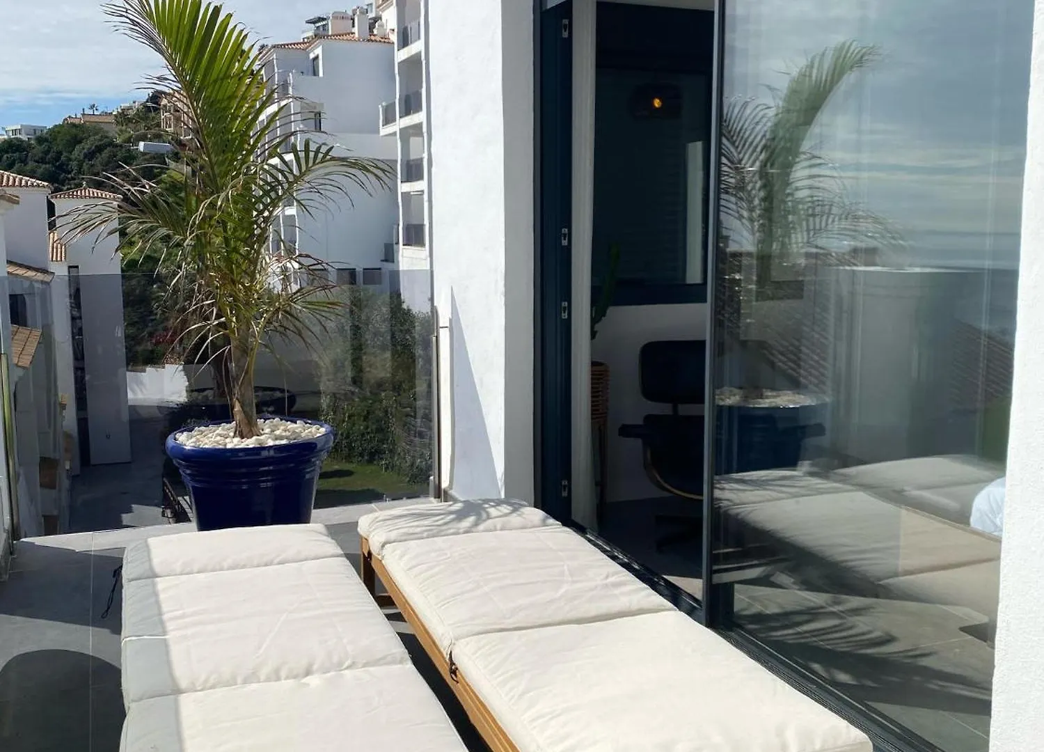 Luxury Penthhouse Sea Views Blue Suite 3401 Manilva 0*,  Spanyolország